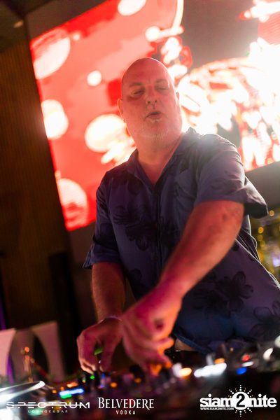 Spectrum Lounge & Bar presents Claptone — photo 8