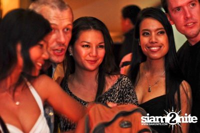 SUK 11 CLUB CRAWL — photo 3
