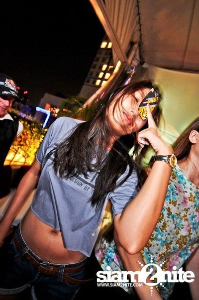 SUK 11 CLUB CRAWL — photo 47