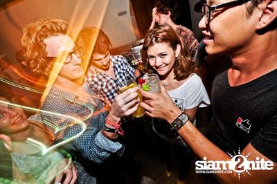 SUK 11 CLUB CRAWL — photo 26