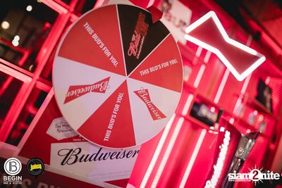 คอนเสิร์ต Budweiser Bud Night Live กับ KLEAR ที่ Begin Bar & Bistro — photo 13
