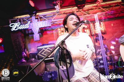 คอนเสิร์ต Budweiser Bud Night Live กับ KLEAR ที่ Begin Bar & Bistro — photo 22