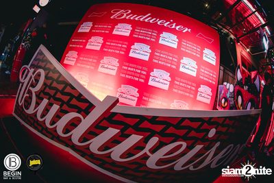 คอนเสิร์ต Budweiser Bud Night Live กับ KLEAR ที่ Begin Bar & Bistro — photo 33