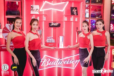 คอนเสิร์ต Budweiser Bud Night Live กับ KLEAR ที่ Begin Bar & Bistro — photo 41