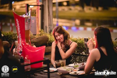 คอนเสิร์ต Budweiser Bud Night Live กับ KLEAR ที่ Begin Bar & Bistro — photo 64