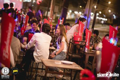 คอนเสิร์ต Budweiser Bud Night Live กับ KLEAR ที่ Begin Bar & Bistro — photo 68