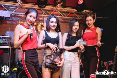 คอนเสิร์ต Budweiser Bud Night Live กับ KLEAR ที่ Begin Bar & Bistro — photo 78