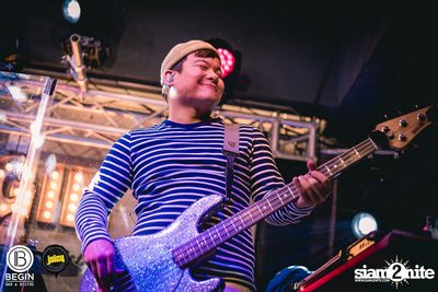 คอนเสิร์ต Budweiser Bud Night Live กับ KLEAR ที่ Begin Bar & Bistro — photo 100