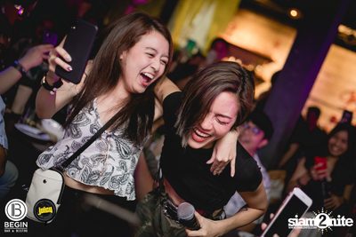 คอนเสิร์ต Budweiser Bud Night Live กับ KLEAR ที่ Begin Bar & Bistro — photo 106