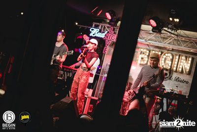 คอนเสิร์ต Budweiser Bud Night Live กับ KLEAR ที่ Begin Bar & Bistro — photo 135