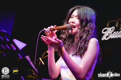 คอนเสิร์ต Budweiser Bud Night Live กับ KLEAR ที่ Begin Bar & Bistro — photo 171