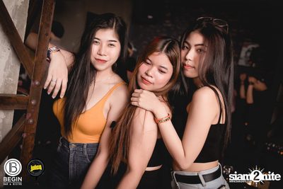 คอนเสิร์ต Budweiser Bud Night Live กับ KLEAR ที่ Begin Bar & Bistro — photo 181