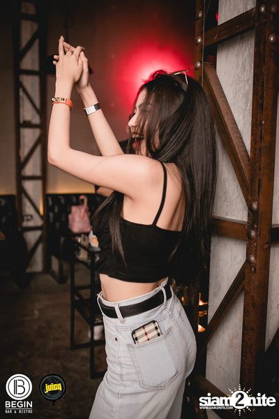 คอนเสิร์ต Budweiser Bud Night Live กับ KLEAR ที่ Begin Bar & Bistro — photo 182