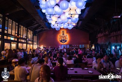 Friday Night at Ainu Bar — photo 3