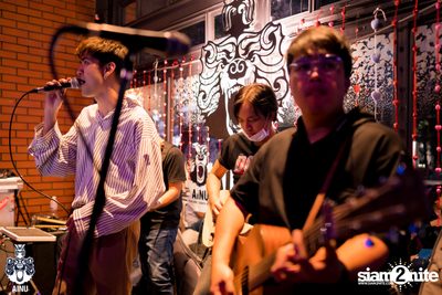 Friday Night at Ainu Bar — photo 18