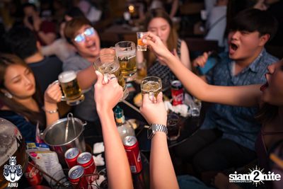 Friday Night at Ainu Bar — photo 56