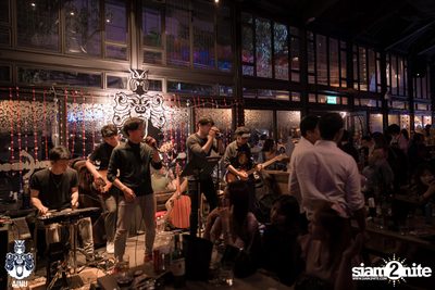 Friday Night at Ainu Bar — photo 83