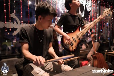 Friday Night at Ainu Bar — photo 84