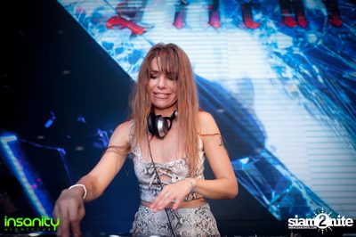 DJ Litchi ที่ Insanity Nightclub — photo 78