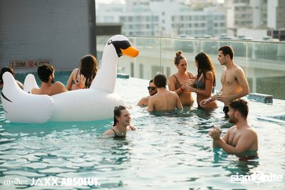 amBar Pool Party ที่ Four Points by Sheraton — photo 5