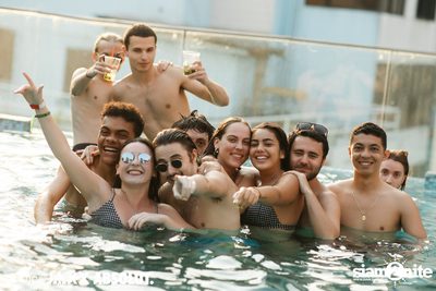 amBar Pool Party ที่ Four Points by Sheraton — photo 29