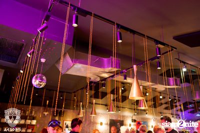 Queen Tribute Party ที่ Aesop’s Bangkok — photo 28