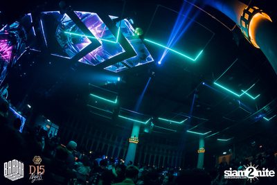 Friday Night at BARBARBAR — photo 4