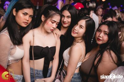 Crush Wednesdays ที่ The Club at Koi — photo 81