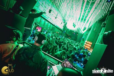 Crush Wednesdays ที่ The Club at Koi — photo 91