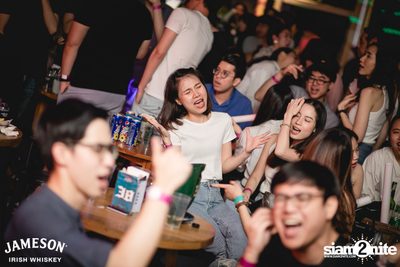 คอนเสิร์ต JAM Night by Jameson LIPTA x Ink Waruntorn ที่ Chongjaroen Groove — photo 102