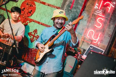 คอนเสิร์ต JAM Night by Jameson LIPTA x Ink Waruntorn ที่ Chongjaroen Groove — photo 123