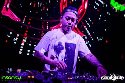 Official DJ Mag Event กับ Plastik Funk ที่ Insanity Nightclub — photo 6