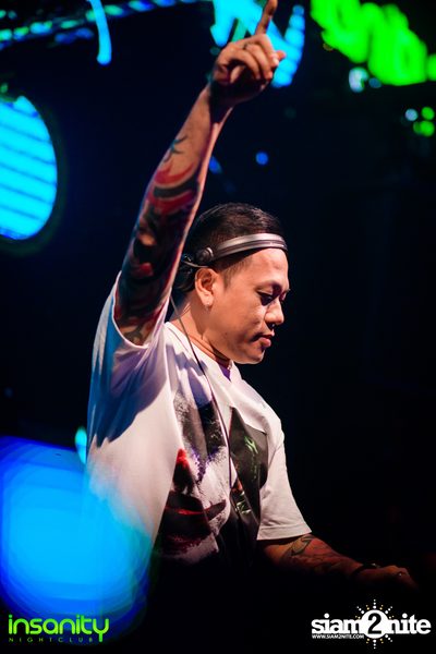 Official DJ Mag Event กับ Plastik Funk ที่ Insanity Nightclub — photo 32