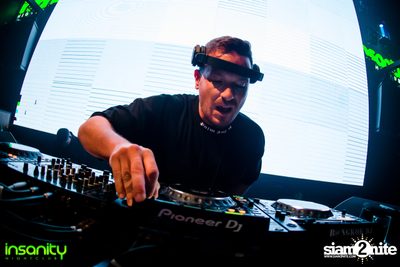 Official DJ Mag Event กับ Plastik Funk ที่ Insanity Nightclub — photo 66