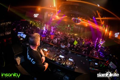 Official DJ Mag Event กับ Plastik Funk ที่ Insanity Nightclub — photo 72