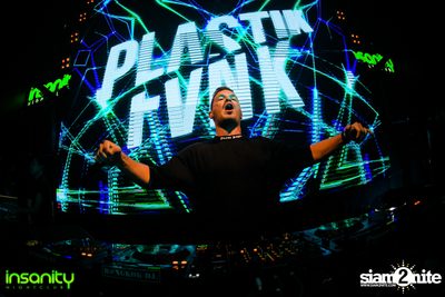 Official DJ Mag Event กับ Plastik Funk ที่ Insanity Nightclub — photo 79