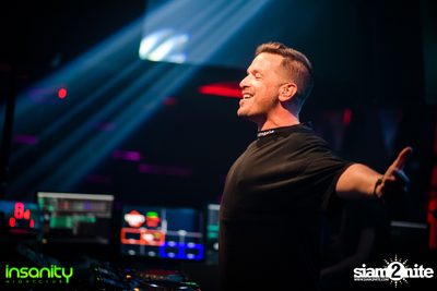 Official DJ Mag Event กับ Plastik Funk ที่ Insanity Nightclub — photo 109