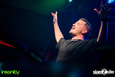 Official DJ Mag Event กับ Plastik Funk ที่ Insanity Nightclub — photo 111