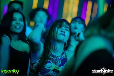 Official DJ Mag Event กับ Plastik Funk ที่ Insanity Nightclub — photo 114
