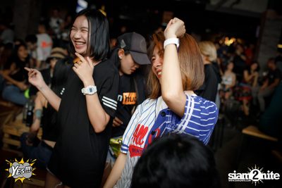 คอนเสิร์ต Before Valentines กับ UrboyTJ ที่ เยส พัทยา — photo 15
