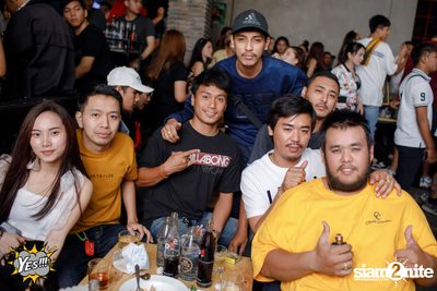 คอนเสิร์ต Before Valentines กับ UrboyTJ ที่ เยส พัทยา — photo 36