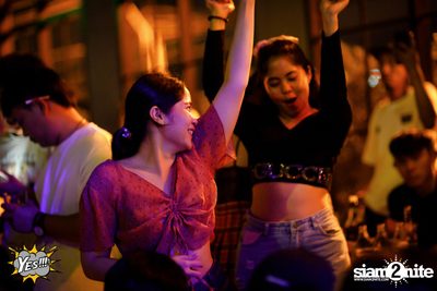 คอนเสิร์ต Before Valentines กับ UrboyTJ ที่ เยส พัทยา — photo 62
