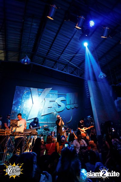คอนเสิร์ต Before Valentines กับ UrboyTJ ที่ เยส พัทยา — photo 64