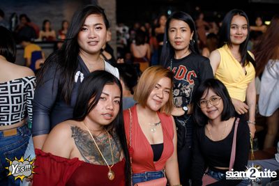 คอนเสิร์ต Before Valentines กับ UrboyTJ ที่ เยส พัทยา — photo 113