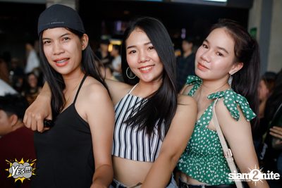 คอนเสิร์ต Before Valentines กับ UrboyTJ ที่ เยส พัทยา — photo 133