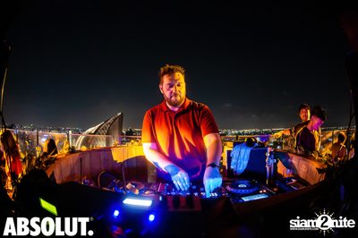 It's Complicated - Singles Party | Octave Rooftop Lounge & Bar — photo 16