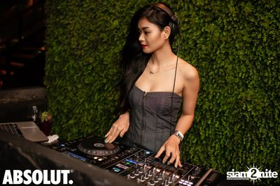 It's Complicated - Singles Party | Octave Rooftop Lounge & Bar — photo 36