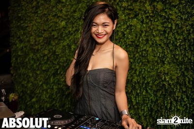 It's Complicated - Singles Party | Octave Rooftop Lounge & Bar — photo 37