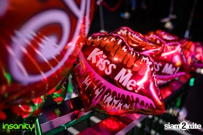 Valentine's Party กับ DJ Chazin ที่ Insanity Nightclub — photo 4