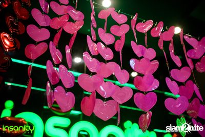 Valentine's Party กับ DJ Chazin ที่ Insanity Nightclub — photo 5